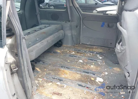 2006 Chrysler Town & Country z USA, uszkodzony, nr VIN 1A4GP45R96B549261